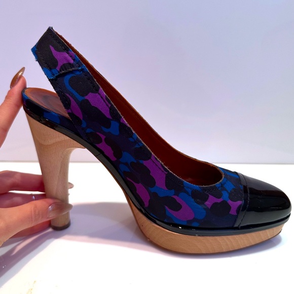 LANVIN Platform Slingback Heels with Patent Leather Toe and Wooden Heel - Picture 3 of 7